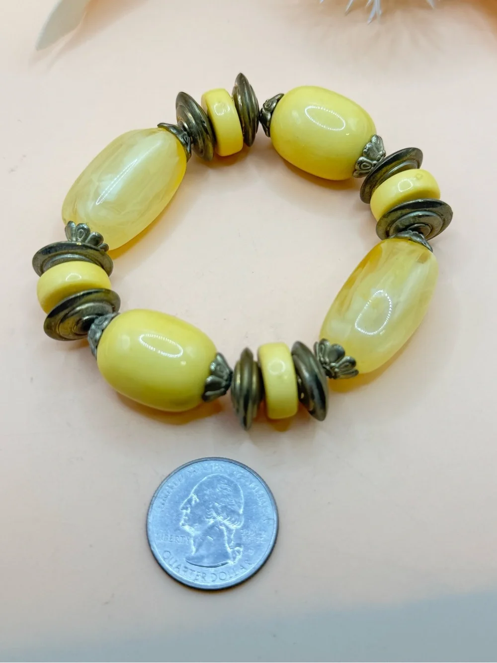 Vintage Yellow Chunky Beaded Stretch Bracelet Antiqued Gold Tone Statement